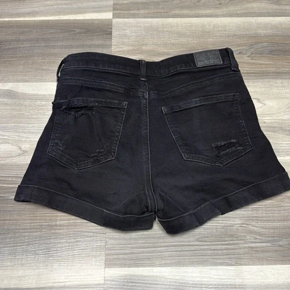 🇺🇸 American Eagle Black Distressed Denim mom Shorts size 4 - Picture 9 of 9